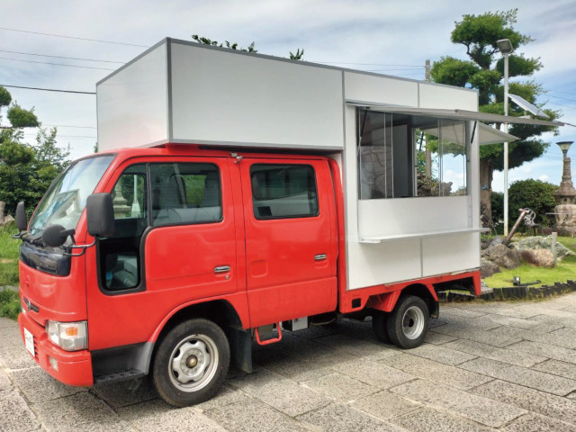 アトラス キッチンカー フードトラック