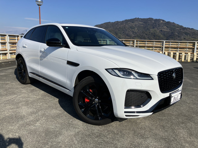 FペイスRダイナミック SE 2.0L P250 4WD