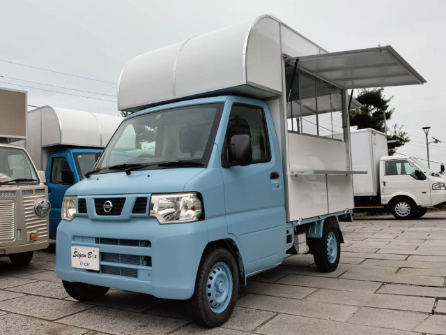 NT100クリッパーDXキッチンカー 移動販売車 BOX新品