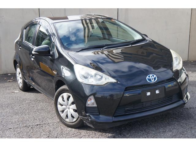 アクア1.5 L保証1年付き キーレス 衝突安全ボディ