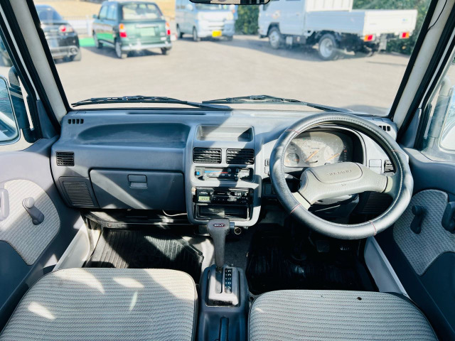 スバル サンバーディアス IIスーパーチャージャー 4WD の中古車詳細