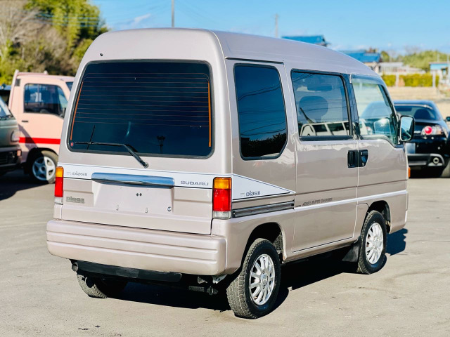 スバル サンバーディアス IIスーパーチャージャー 4WD の中古車詳細