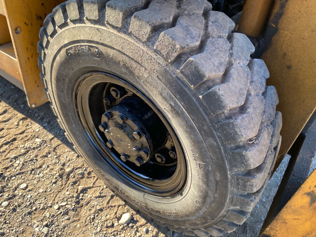 その他 コマツ エンジンフォークリフト FG25-8 2303h 2.5t の中古車 