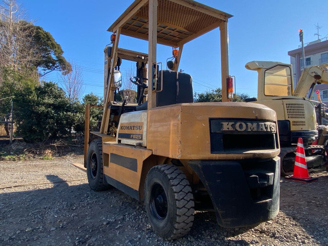 その他 コマツ エンジンフォークリフト FG25-8 2303h 2.5t の中古車