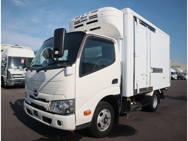 デュトロ  低温冷凍車 全低床