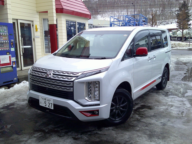 デリカD:52.2 P 4WDラリーアートガーニッシュパッケージ