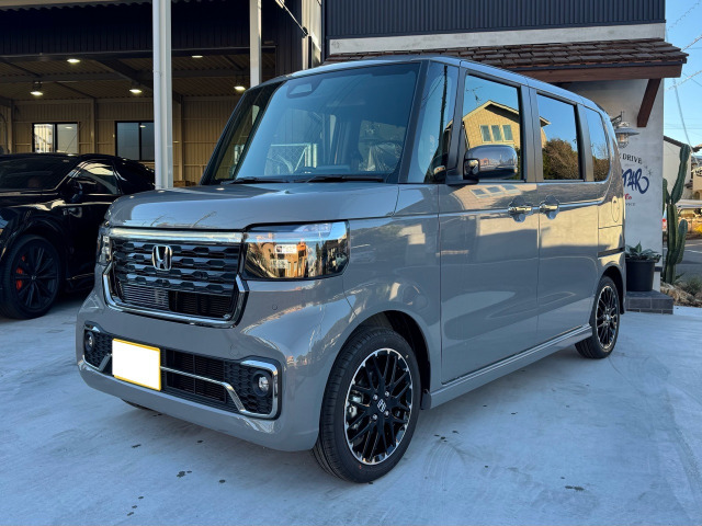 N-BOXカスタムターボ コーディネートスタイル モノトーンホンダセンシング フルLEDヘッドライト