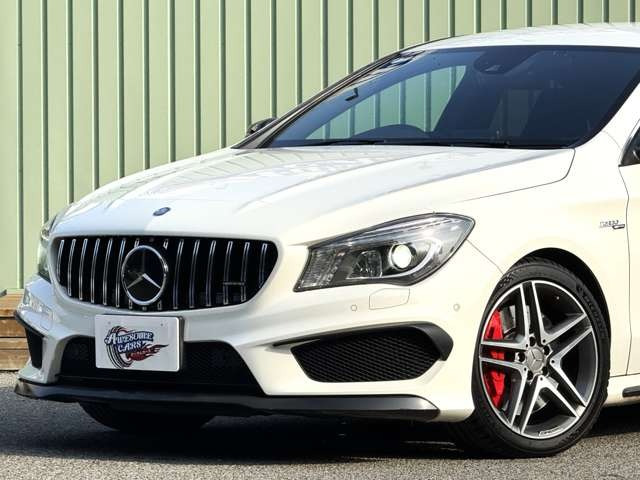 メルセデス・ベンツ CLAクラス AMG CLA45 4マチック 4WD カーボンPKG