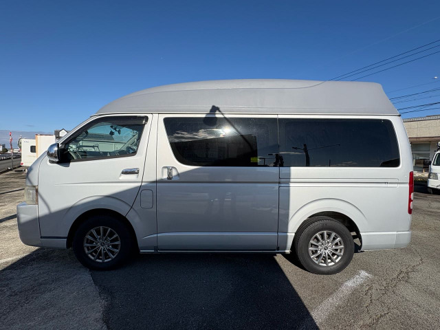 トヨタ ハイエース キャンピング 特殊ベッド インバーター の中古車 