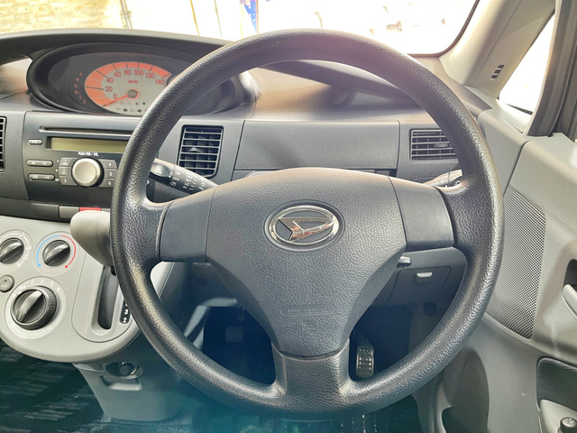 ダイハツ ムーヴ 5年保証 寒冷地仕様 禁煙 車検整備2年 の中古車詳細