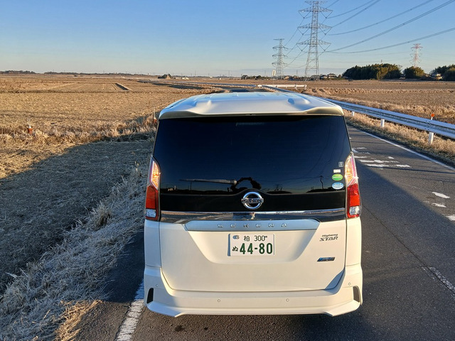 最安値】 M3-2-2 軽度 セレナ 前期 C27 打刻Z 100-23721 ヘッドライト