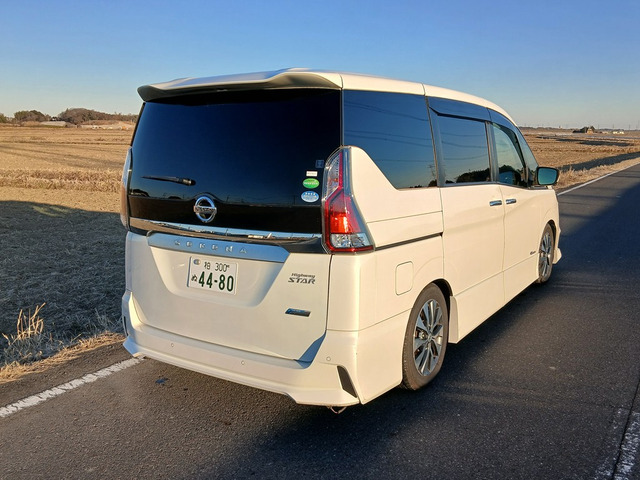 日産 セレナ セレナC27 年式平成29年3月 型式G の中古車詳細 (135,044