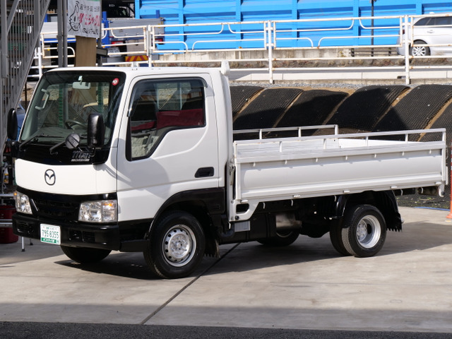 タイタンダッシュ  9.5尺平ボディ三方開低床Wタイヤ幌付