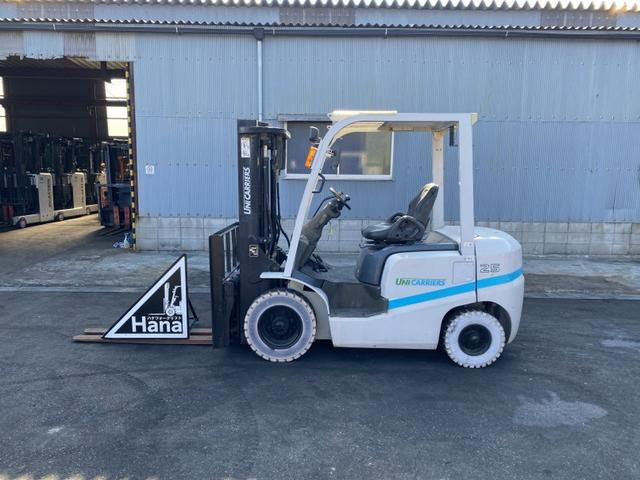 ユニキャリア エンジンタイプ　フォークリフト 17917
