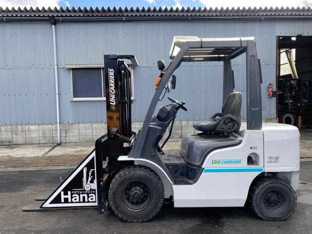 日産フォークリフト エンジン式 17677