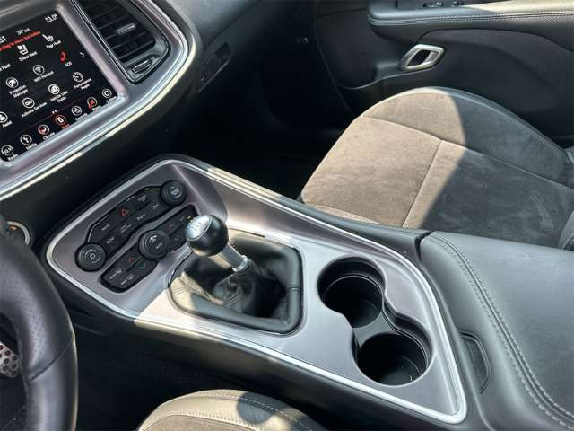 ダッジ チャレンジャー R/T の中古車詳細 (20,000km, ゴーマンゴー
