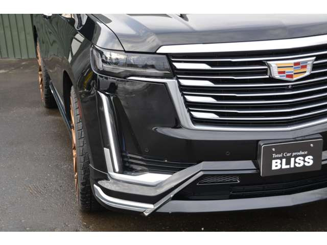 キャデラック エスカレード プラチナム 4WD 正規D車 リアエンター ZERO