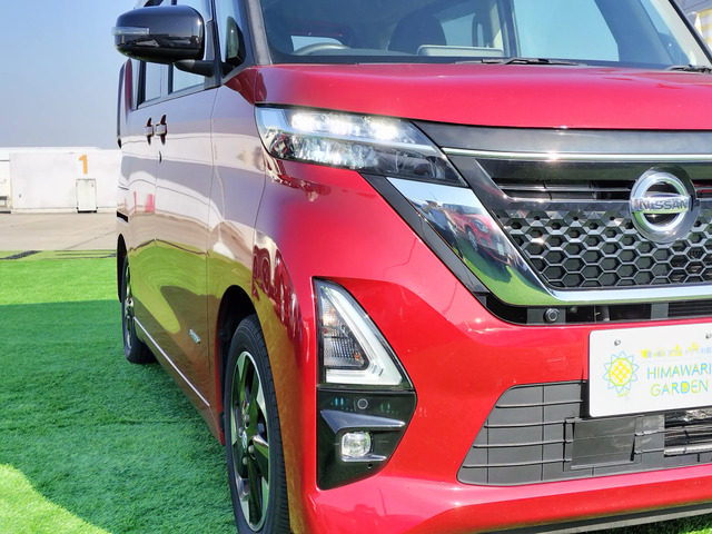 日産ルークス　バンパー　5AA-B44A-TCHARUZ レッド 赤 日産ルークス バンパー 5AA-B44A-TCHARUZ レッド 赤 - メルカリ