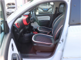 中古車は世界に一台だけのお車です!見て、触れて、体感してください☆皆さまのご来店、心からお待ちしております☆