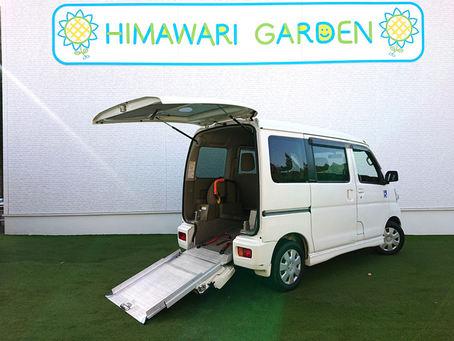 ダイハツ アトレーワゴン ターボ/車椅子1台/リアシート有/5ドア の中古