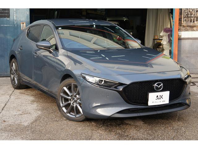 MAZDA3ファストバック 1.5 15S ツーリング 全方位カメラ applecarplay