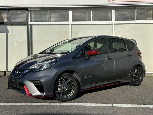 ノート  e-POWER NISMO 1オーナー NISMO専用シート LEDライト