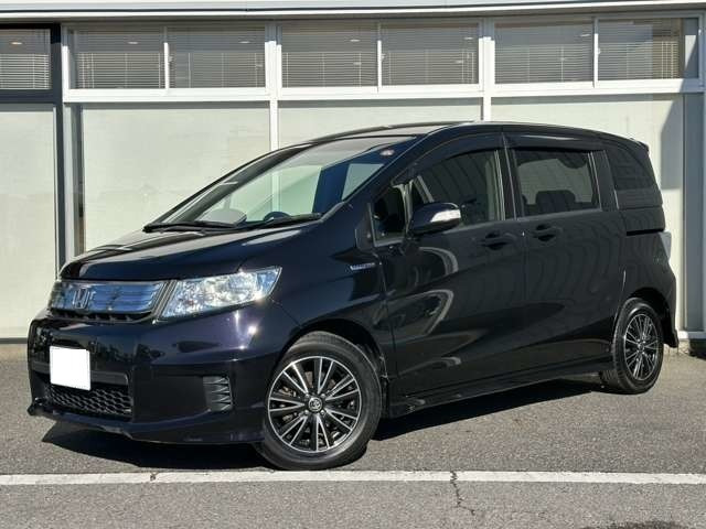 フリードスパイクハイブリッドジャストセレクション 8インチナビ ETC パワスラ フルセグTV