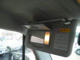 照明付バニティミラー付助手席サンバイザー!お問い合わせは054-641-6588まで!休日・時間外対応もまずはお問い合わせ下さい!
