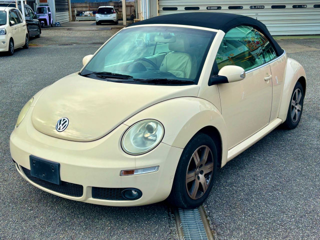 ニュービートルカブリオレLZ
