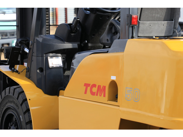 その他 TCM エンジンフォークリフト フォークリフト 5トン D AT SS の