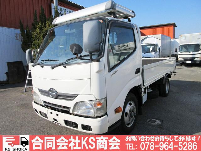 デュトロ  平ボディ 低床 AT 3方開 床木 2t