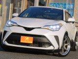 トヨタ C-HR