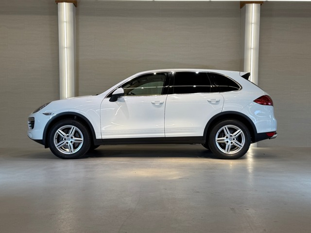 カイエン3.6 4WD右H 6MTファイナルモデル 幻6MT