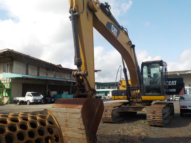 その他 CAT 油圧ショベル 岡山発○CAT○320D-E○クレーン の中古車詳細