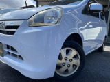 装備の方は、フル装備、エコアイドル、CVT、アルミホイール、電動ドアミラー、キーレス、純正オーディオ、ヘッドライトレベライザー他