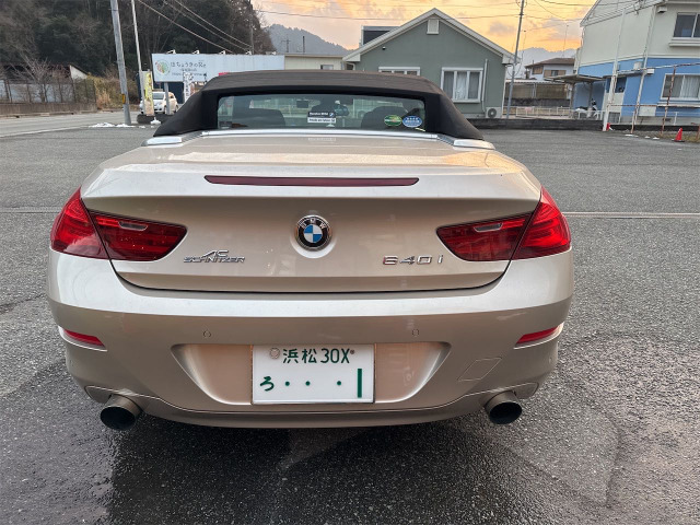 BMW 6シリーズカブリオレ 640i 高額改装多数 の中古車詳細 (115,600km