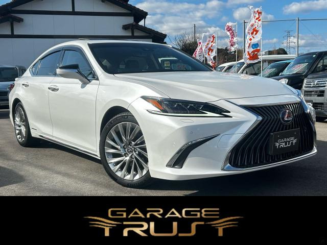 ES300h3眼LEDライト 黒革シート 衝突軽減