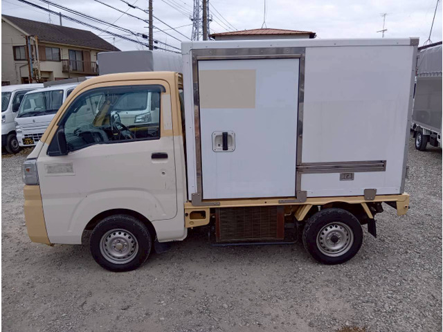ダイハツ ハイゼットトラック 冷凍冷蔵車 黒ナンバー登録OK! の中古車