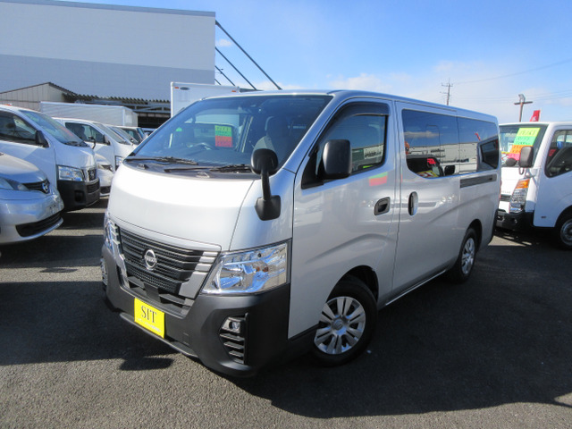 キャラバンワゴン2.5 DX ロング 低床10人乗り