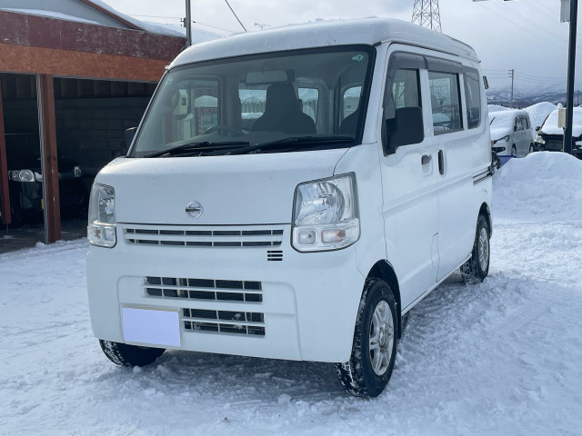 NV100クリッパーDX ハイルーフ 5AGS車 4WDエアコン/オーディオ/パートタイム4WD