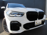 【中古車情報】BMW X5 xドライブ 35d Mスポーツ 4WD ENERGY22インチAW エアサス の中古車詳細（走行距離：2.4万km、カラー：アルピンホワイト、販売地域：静岡県三島市青木）