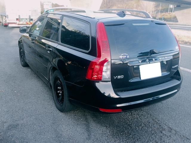 ボルボ V50 2.0 クラシック の中古車詳細 (105,000km, ブラック, 宮城