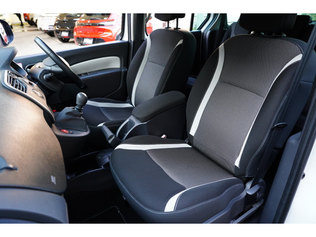 ルノー カングー