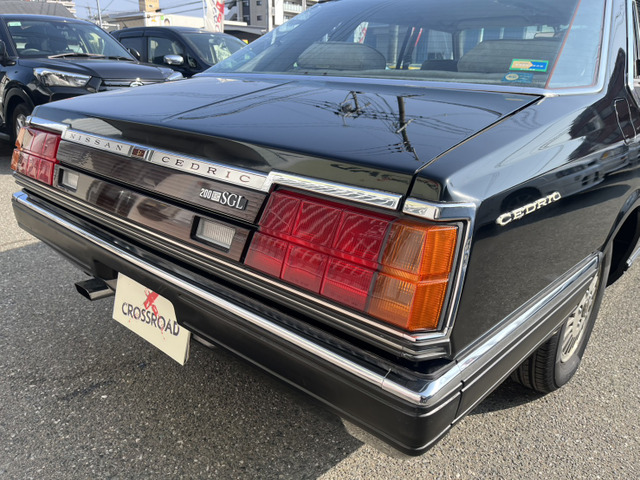 日産 セドリック 2.0 SGL 修復歴無し車両 フルノーマル車両 の中古車