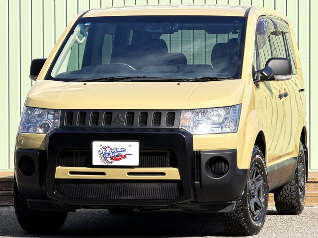 デリカD:52.0 M全塗装済み/バンパーガード