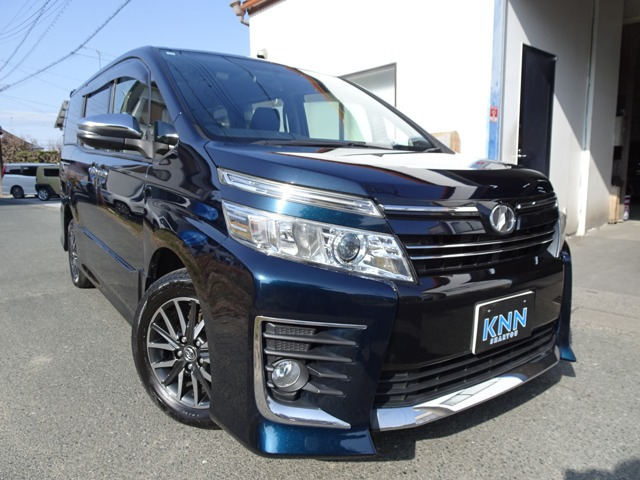 ヴォクシー2.0 ZS 煌 4WDフルセグナビ フリップダウンモニター