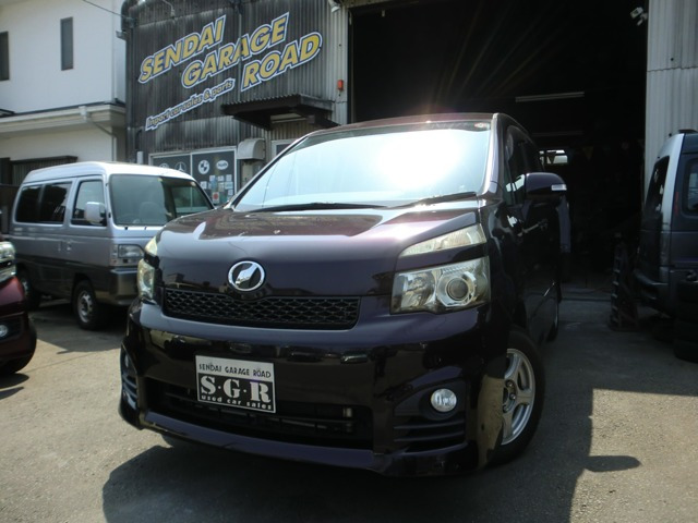 ヴォクシー2.0 ZS 煌 4WD