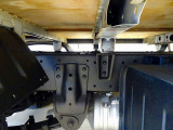 燃料タンク80L シャーシは 錆止め/マフラー塗装 仕上げに力を入れています。
