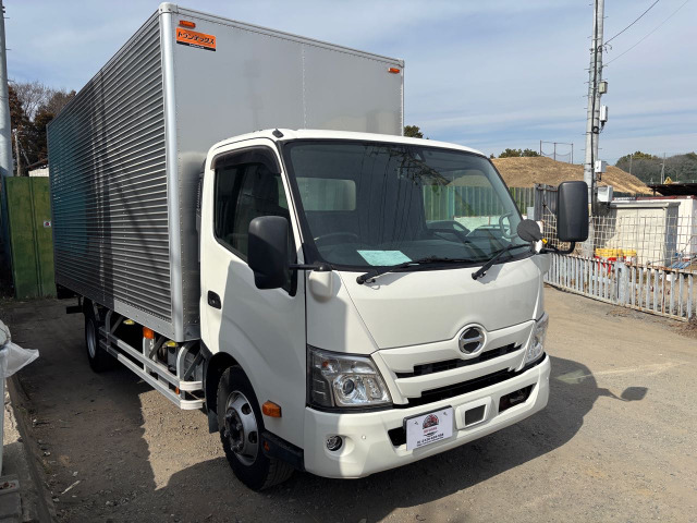 デュトロ  3.8t パワーゲート バックカメラ