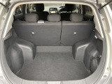 トランク広々してます!お問い合わせはTEL06-6430-1230 E-mail cars_genesis2007@yahoo.co.jpまで!!☆